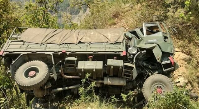 उत्तराखंड ब्रेकिंग: सेना का ट्रक हादसे का शिकार, एक की मौत, इतने थे सवार