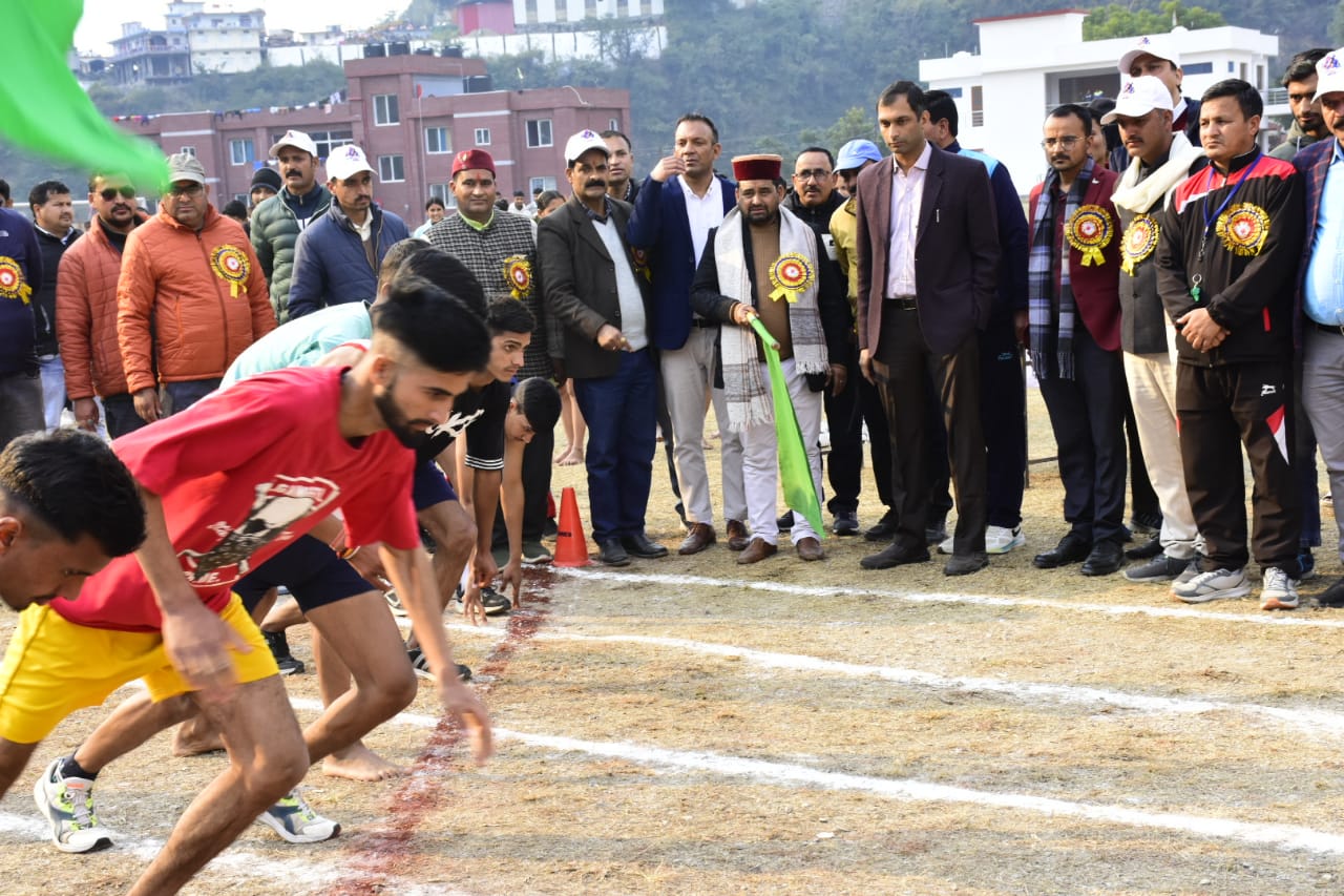 उत्तरकाशी: जिला स्तरीय खेल महाकुंभ का शुभारंभ, पहले दिन इन्होंने मारी बाजी