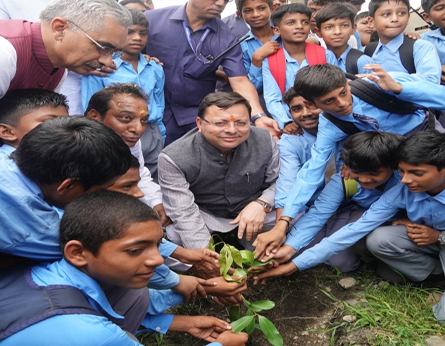 ईकोलॉजी और इकोनॉमी के समन्वय के साथ विकास पथ पर बढ़ रही सरकार : मुख्यमंत्री धामी