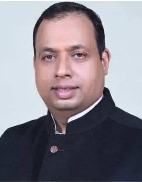 बदरी-केदार मंदिर समिति को मिला नया नेतृत्व, हेमंत द्विवेदी बने अध्यक्ष, दो उपाध्यक्षों की भी नियुक्ति बदरी-केदार मंदिर समिति को मिला नया नेतृत्व, हेमंत द्विवेदी बने अध्यक्ष, दो उपाध्यक्षों की भी नियुक्ति