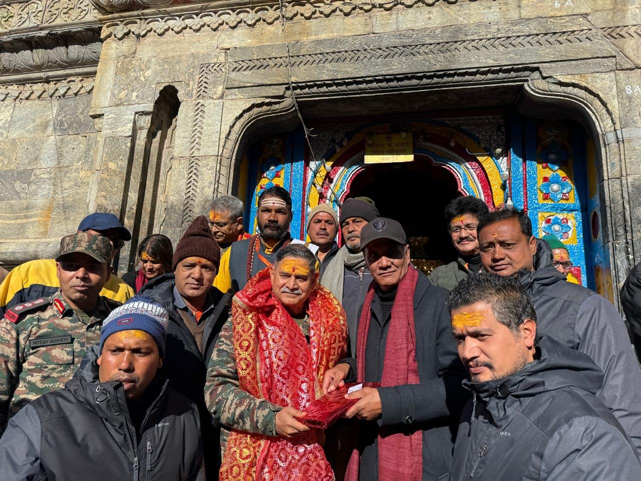 भगवान केदारनाथ दर्शन को पहुंचे थल सेनाध्यक्ष उपेंद्र द्विवेदी भगवान केदारनाथ दर्शन को पहुंचे थल सेनाध्यक्ष उपेंद्र द्विवेदी