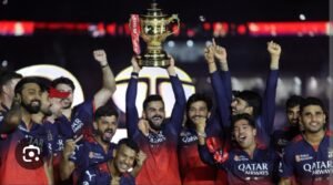 RCB बनी चैंपियन, पंजाब को हराकर जीता पहला आईपीएल खिताब, 17 सालों का सूखा खत्म कर ट्रॉफी की अपने नाम