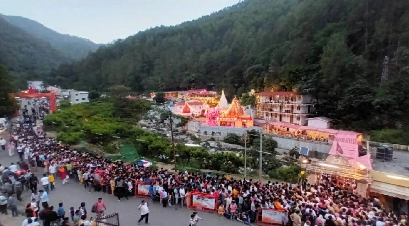 कैंची धाम स्थापना दिवस : ट्रैफिक प्लान जारी, भारी वाहनों पर रोक, शटल सेवा से पहुंचेंगे मंदिर कैंची धाम स्थापना दिवस : ट्रैफिक प्लान जारी, भारी वाहनों पर रोक, शटल सेवा से पहुंचेंगे मंदिर