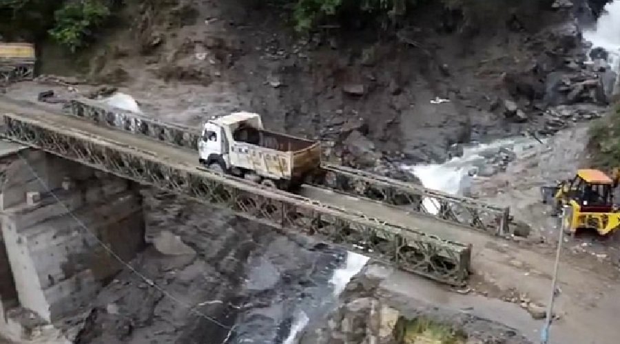बारिश के कारण नहीं शुरू हुआ हेली से रेस्क्यू, लिमचीगाड में बेली ब्रिज तैयार बारिश के कारण नहीं शुरू हुआ हेली से रेस्क्यू, लिमचीगाड में बेली ब्रिज तैयार