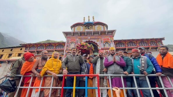 श्री बदरीनाथ धाम में माता मूर्ति उत्सव संपन्न श्री बदरीनाथ धाम में माता मूर्ति उत्सव संपन्न