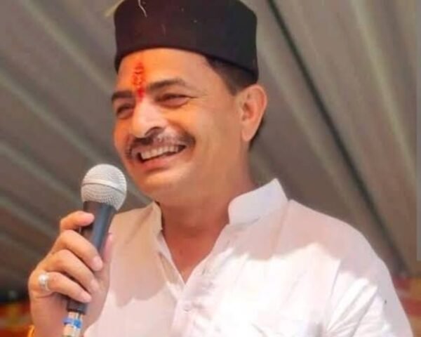 भाजपा नेताओं के निशाने पर यमुनोत्री विधायक, अब अतोल रावत ने खोला मोर्चा, खनन माफिया भाई को बचाने के लिए तिलमिलाहट भाजपा नेताओं के निशाने पर यमुनोत्री विधायक, अब अतोल रावत ने खोला मोर्चा, खनन माफिया भाई को बचाने के लिए तिलमिलाहट
