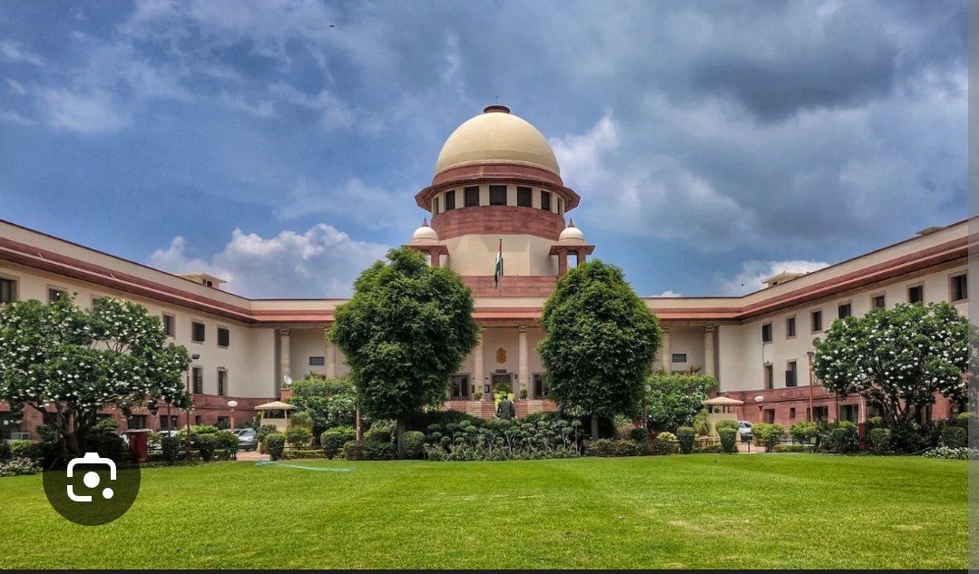 उत्तराखंड चुनाव आयोग को सुप्रीम कोर्ट से झटका, याचिका खारिज, 2 लाख का जुर्माना