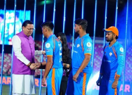 उत्तराखंड प्रीमियर लीग 2025 का भव्य समापन, मुख्यमंत्री धामी ने विजेताओं को दी बधाई उत्तराखंड प्रीमियर लीग 2025 का भव्य समापन, मुख्यमंत्री धामी ने विजेताओं को दी बधाई