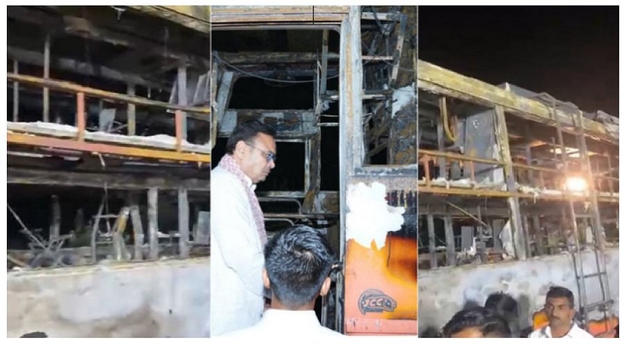 जैसलमेर बस हादसा : चलती बस में भीषण आग से 20 यात्रियों की मौत जैसलमेर बस हादसा : चलती बस में भीषण आग से 20 यात्रियों की मौत