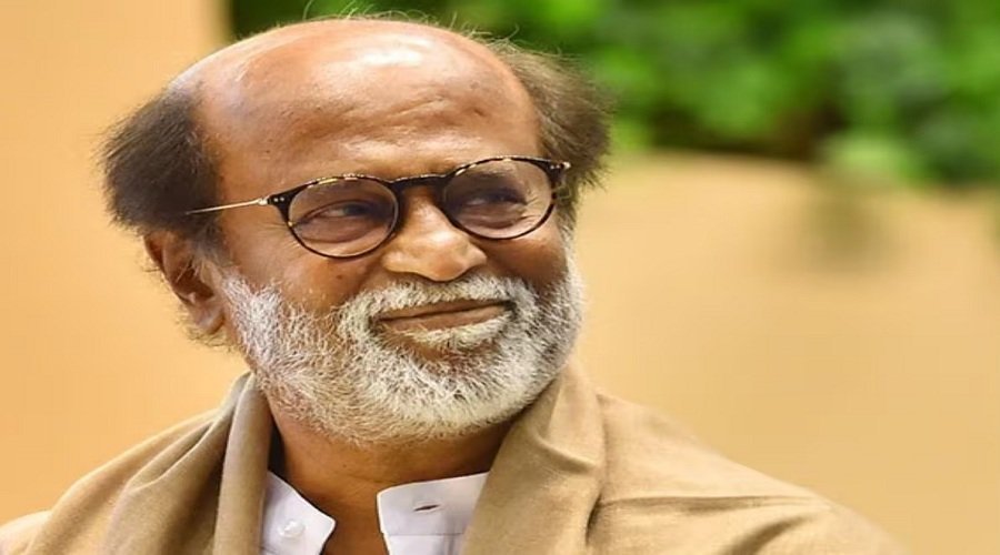 ऋषिकेश पहुंचे सुपरस्टार रजनीकांत, मुनि की रेती में स्वामी दयानंद आश्रम में किए दर्शन ऋषिकेश पहुंचे सुपरस्टार रजनीकांत, मुनि की रेती में स्वामी दयानंद आश्रम में किए दर्शन