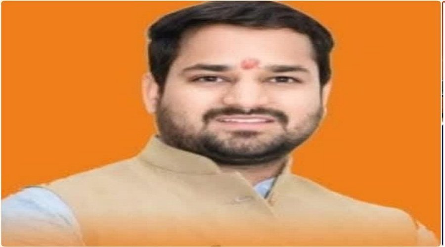 उत्तराखंड भाजपा युवा मोर्चा: विपुल मैंदोली अध्यक्ष, दीपेंद्र कोश्यारी और मुलायम सिंह रावत महामंत्री नियुक्त उत्तराखंड भाजपा युवा मोर्चा: विपुल मैंदोली अध्यक्ष, दीपेंद्र कोश्यारी और मुलायम सिंह रावत महामंत्री नियुक्त