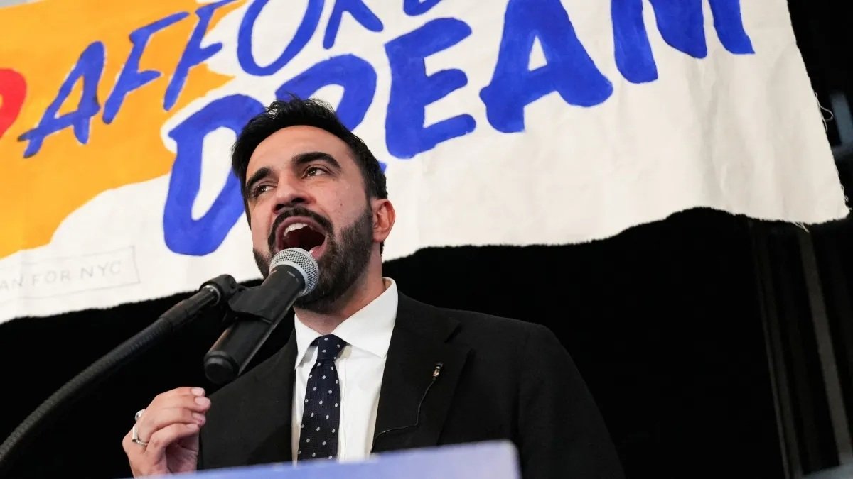 जोहरान ममदानी ने रचा इतिहास, न्यूयॉर्क सिटी के पहले भारतीय-अमेरिकी मुस्लिम मेयर बने जोहरान ममदानी ने रचा इतिहास, न्यूयॉर्क सिटी के पहले भारतीय-अमेरिकी मुस्लिम मेयर बने