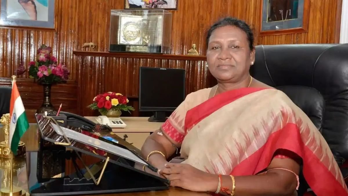 राष्ट्रपति द्रौपदी मुर्मु का उत्तराखण्ड दौरा 2 से 4 नवम्बर तक, हरिद्वार, देहरादून और नैनीताल में कार्यक्रम राष्ट्रपति द्रौपदी मुर्मु का उत्तराखण्ड दौरा 2 से 4 नवम्बर तक, हरिद्वार, देहरादून और नैनीताल में कार्यक्रम