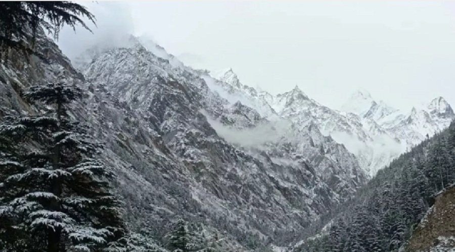 उत्तराखंड में मौसम अलर्ट: आज से बदलेगा मौसम, पहाड़ों में बारिश-बर्फबारी की संभावना