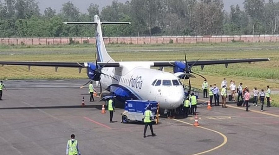 इंडिगो की उड़ानों में फिर हाहाकार: शनिवार को भी कई फ्लाइटें रद्द, यात्रियों की मुश्किलें बढ़ीं