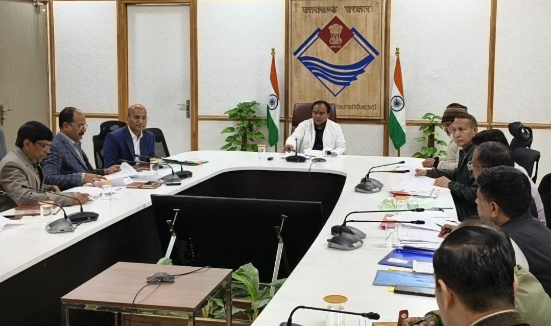 उत्तराखंड के सभी राजकीय विश्वविद्यालयों में छात्रों के प्रमाणपत्र डीजी लॉकर पर अपलोड करने अनिवार्य उत्तराखंड के सभी राजकीय विश्वविद्यालयों में छात्रों के प्रमाणपत्र डीजी लॉकर पर अपलोड करने अनिवार्य