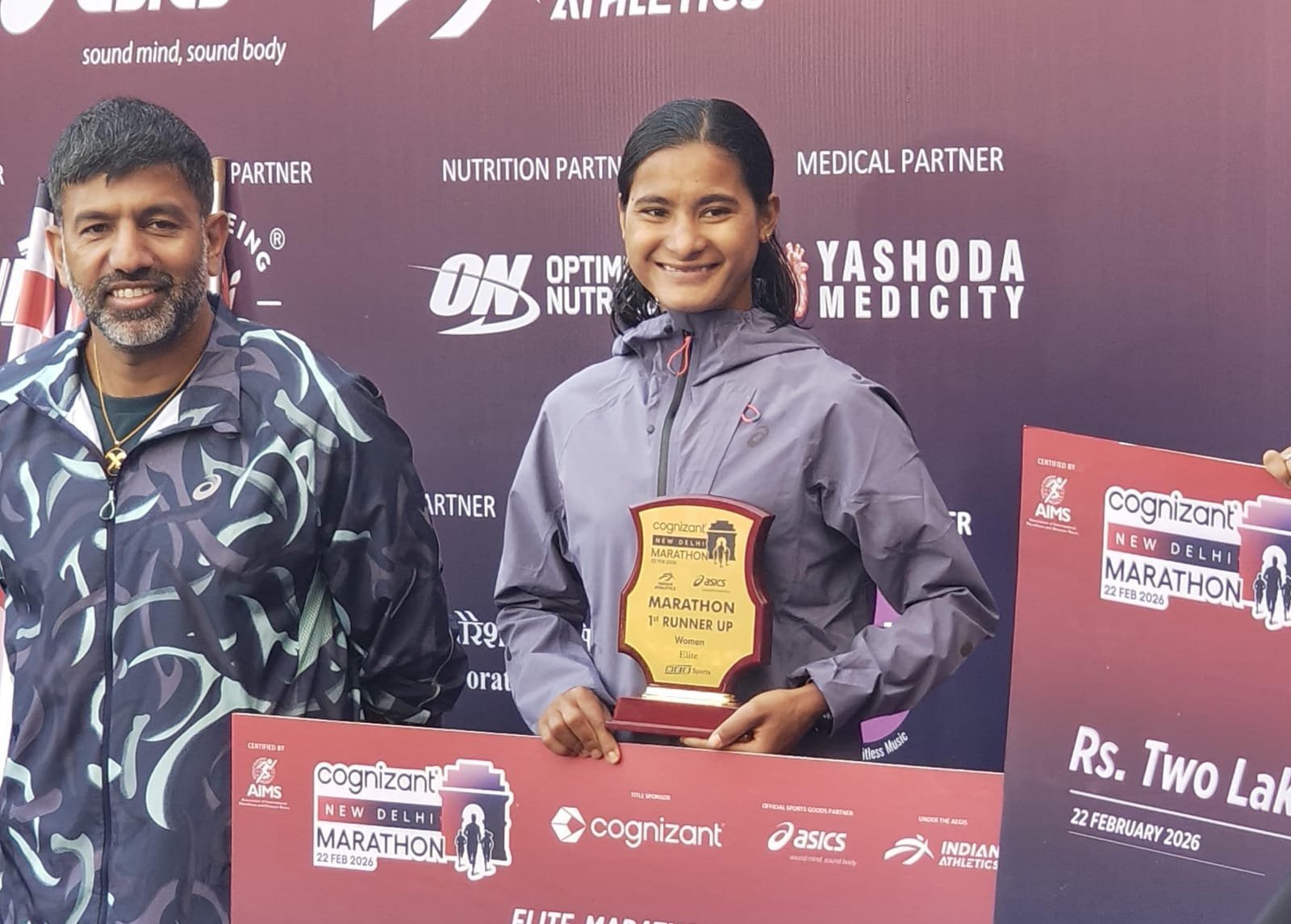 दिल्ली मैराथन में चमोली की ‘फ्लाइंग गर्ल’ भागीरथी बिष्ट ने जीता रजत पदक, उत्तराखंड का गौरव बढ़ाया दिल्ली मैराथन में चमोली की ‘फ्लाइंग गर्ल’ भागीरथी बिष्ट ने जीता रजत पदक, उत्तराखंड का गौरव बढ़ाया