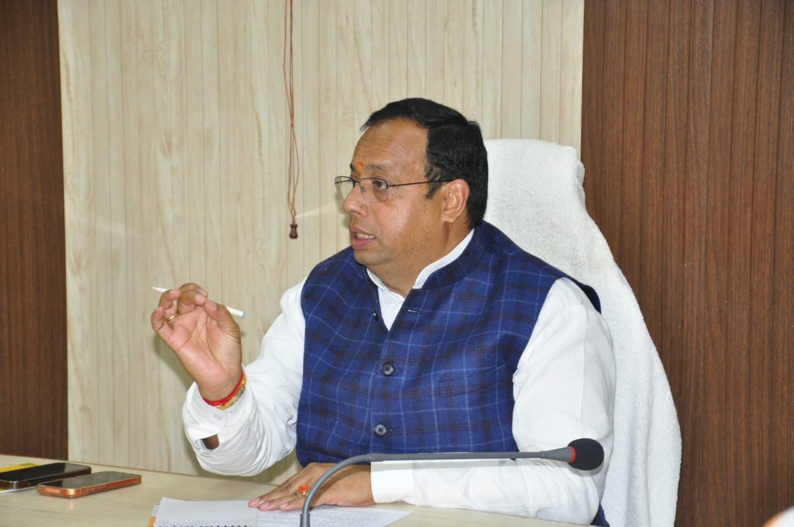 BKTC अध्यक्ष हेमंत द्विवेदी ने की यात्रा तैयारियों की समीक्षा BKTC अध्यक्ष हेमंत द्विवेदी ने की यात्रा तैयारियों की समीक्षा