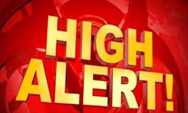 आतंकी हमले का अलर्ट, लाल किला के पास धमाके की साजिश रच रहा लश्कर-ए-तैयबा आतंकी हमले का अलर्ट, लाल किला के पास धमाके की साजिश रच रहा लश्कर-ए-तैयबा