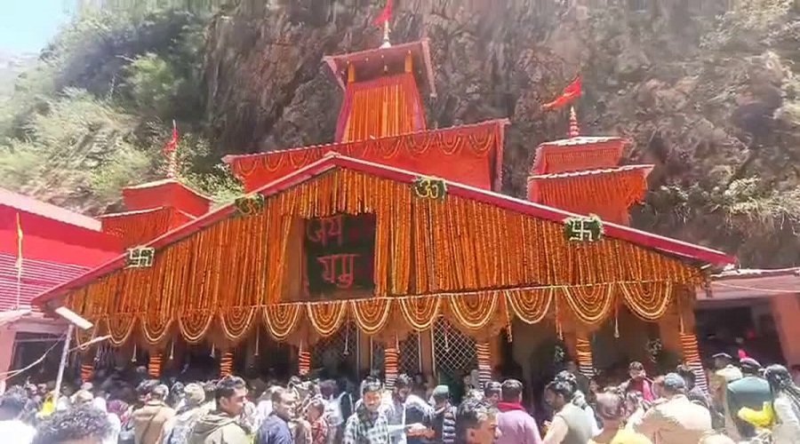 अक्षय तृतीया पर 12 बजकर 35 मिनट पर खुलेंगे यमुनोत्री धाम के कपाट 