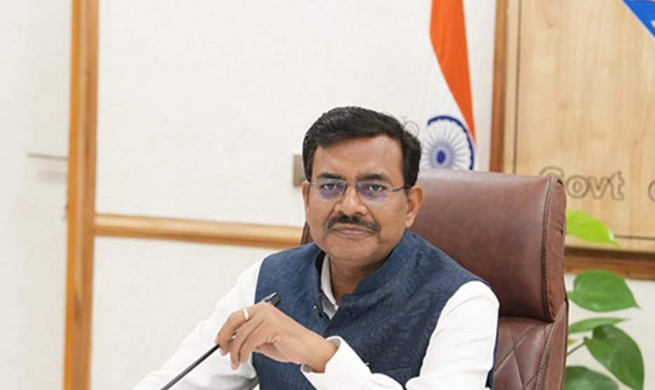 चारधाम यात्रा को सुचारू और सुरक्षित बनाने के लिए मुख्य सचिव की उच्चस्तरीय बैठक, विभागों को दिए निर्देश चारधाम यात्रा को सुचारू और सुरक्षित बनाने के लिए मुख्य सचिव की उच्चस्तरीय बैठक, विभागों को दिए निर्देश