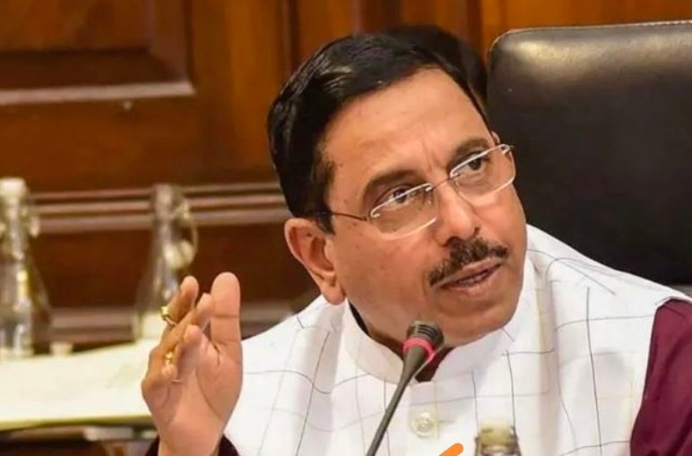 शिक्षा मंत्रालय का अतिरिक्त प्रभार मिलने पर प्रह्लाद जोशी बोले- पूरी निष्ठा और समर्पण से निभाऊंगा जिम्मेदारी
