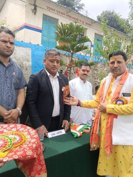 आदर्श बालिका इंटर कॉलेज बड़कोट में कार्यक्रम आयोजित, गणमान्य अतिथियों ने की शिरकत