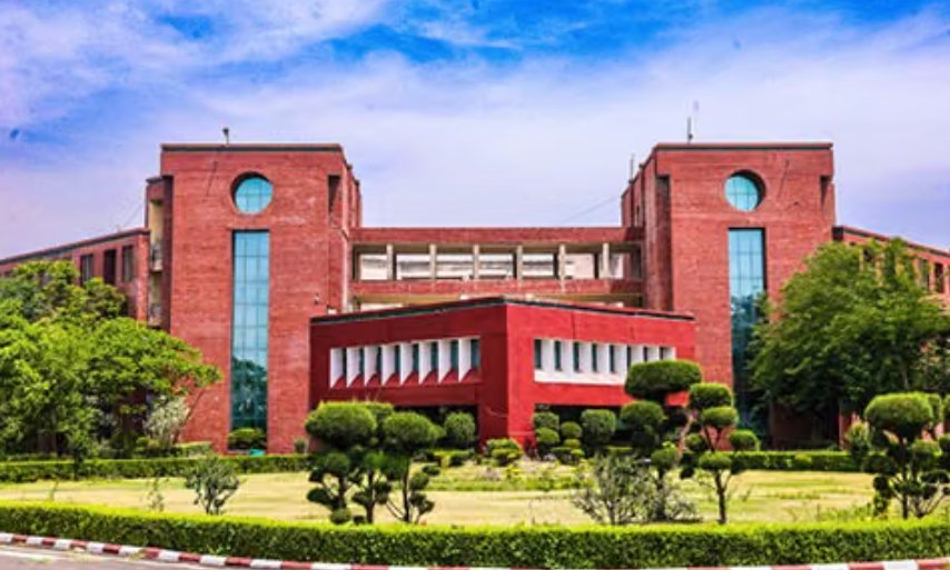 उत्तरकाशी में राजकीय आयुर्वेदिक मेडिकल कॉलेज की कवायद तेज, 3 से 5 एकड़ निशुल्क भूमि की तलाश उत्तरकाशी में राजकीय आयुर्वेदिक मेडिकल कॉलेज की कवायद तेज, 3 से 5 एकड़ निशुल्क भूमि की तलाश