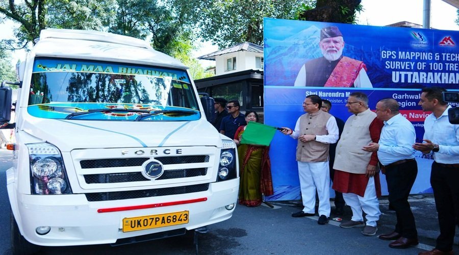 उत्तराखंड के 100 प्रमुख ट्रेक रूट्स की होगी GPS/GIS मैपिंग, मुख्यमंत्री धामी ने अभियान दल को किया फ्लैग ऑफ