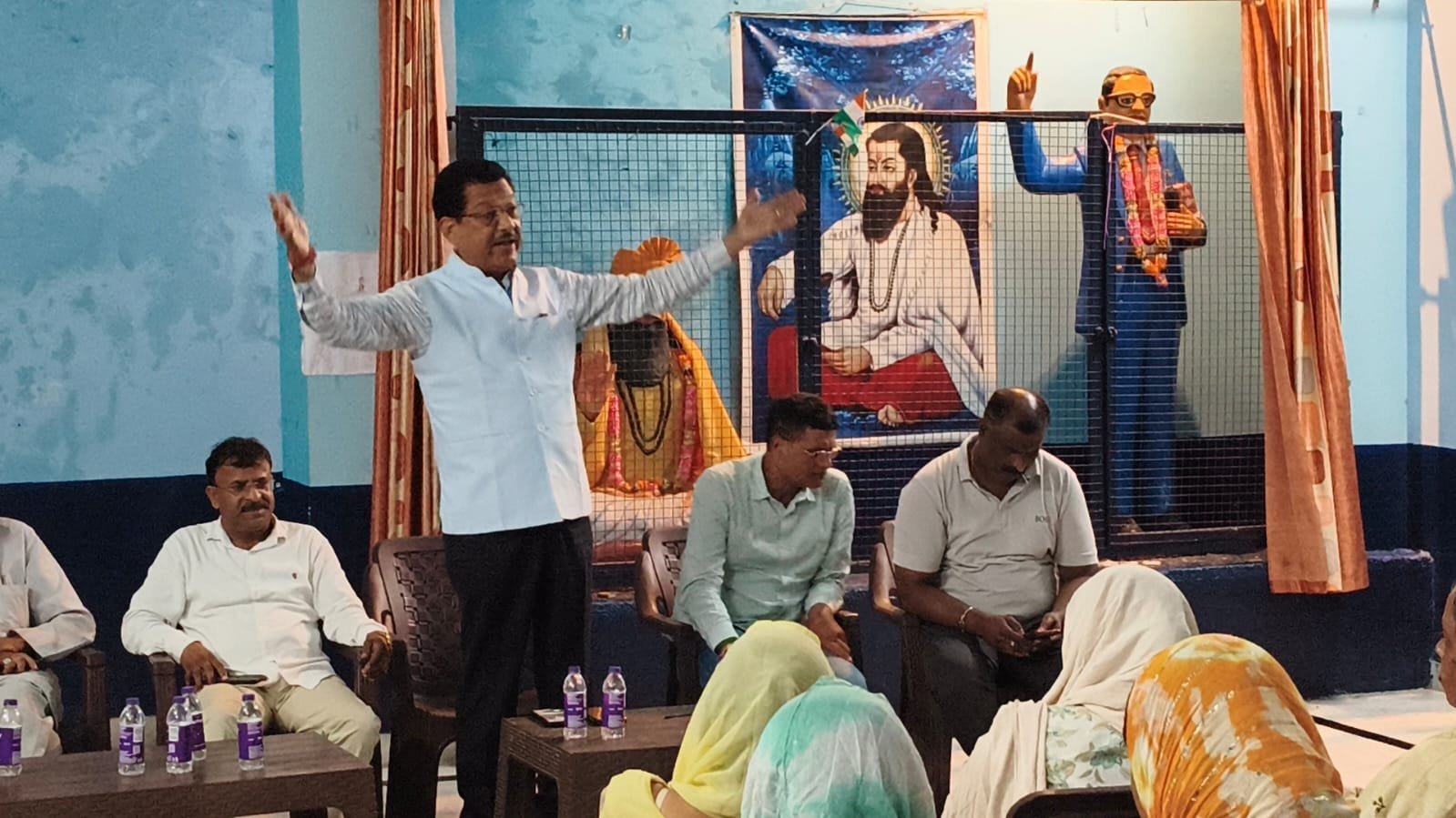 रामलीला मैदान शुद्धिकरण प्रकरण पर कांग्रेस का 7 सितंबर को मुख्यमंत्री आवास कूच, धस्माना बोले—सरकार की नींव हिलाएंगे कार्यकर्ता रामलीला मैदान शुद्धिकरण प्रकरण पर कांग्रेस का 7 सितंबर को मुख्यमंत्री आवास कूच, धस्माना बोले—सरकार की नींव हिलाएंगे कार्यकर्ता