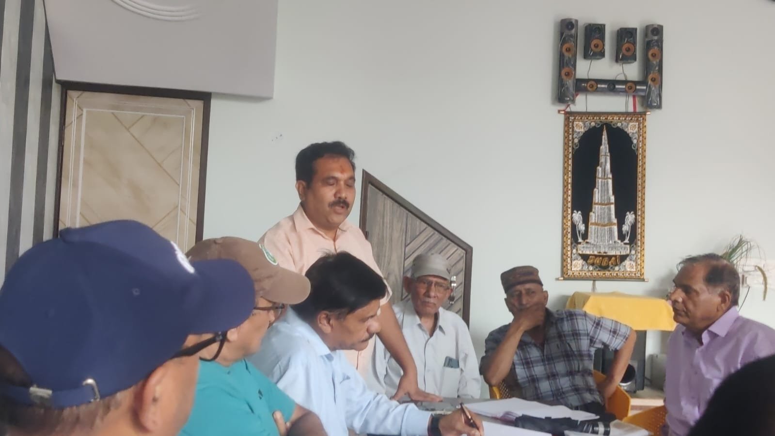 चौंदकोट गढ़ी के विकास को लेकर वेलफेयर सोसाइटी की बैठक, अहम प्रस्ताव पारित, तीलू रौतेली की जयंती भव्य रूप से मनाने का निर्णय चौंदकोट गढ़ी के विकास को लेकर वेलफेयर सोसाइटी की बैठक, अहम प्रस्ताव पारित, तीलू रौतेली की जयंती भव्य रूप से मनाने का निर्णय