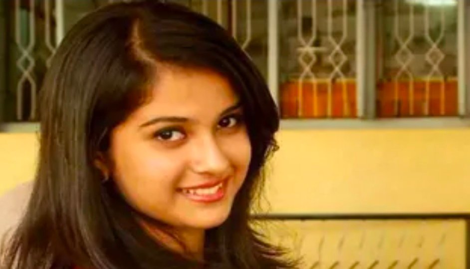 दिशा सालियन मौत मामले में CBI ने दर्ज की FIR, बॉम्बे हाई कोर्ट के आदेश के बाद कार्रवाई दिशा सालियन मौत मामले में CBI ने दर्ज की FIR, बॉम्बे हाई कोर्ट के आदेश के बाद कार्रवाई