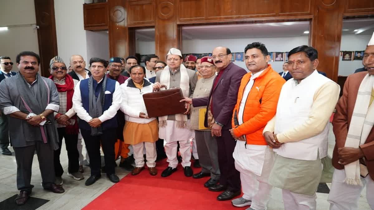 उत्तराखंड का ₹7,844 करोड़ का अनुपूरक बजट पेश, किसानों से लेकर शिक्षा और स्वास्थ्य तक के लिए अतिरिक्त धनराशि का प्रावधान